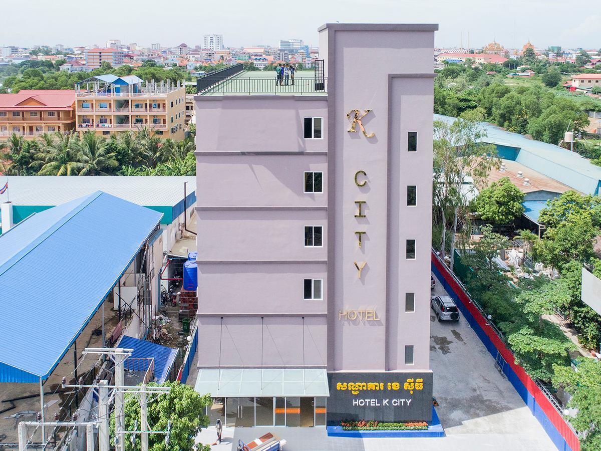 K City Hotel Phnom Penh Bagian luar foto