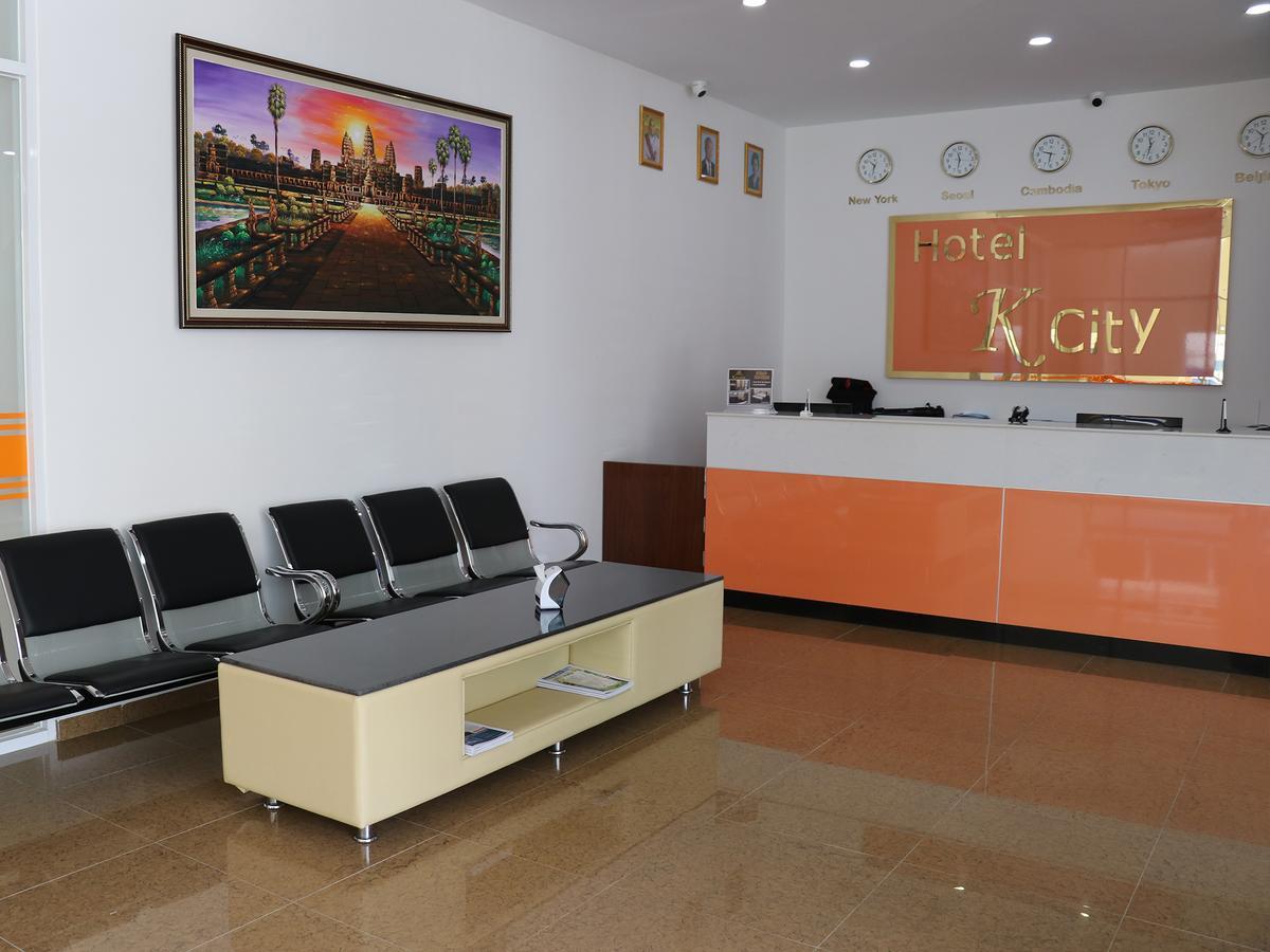 K City Hotel Phnom Penh Bagian luar foto