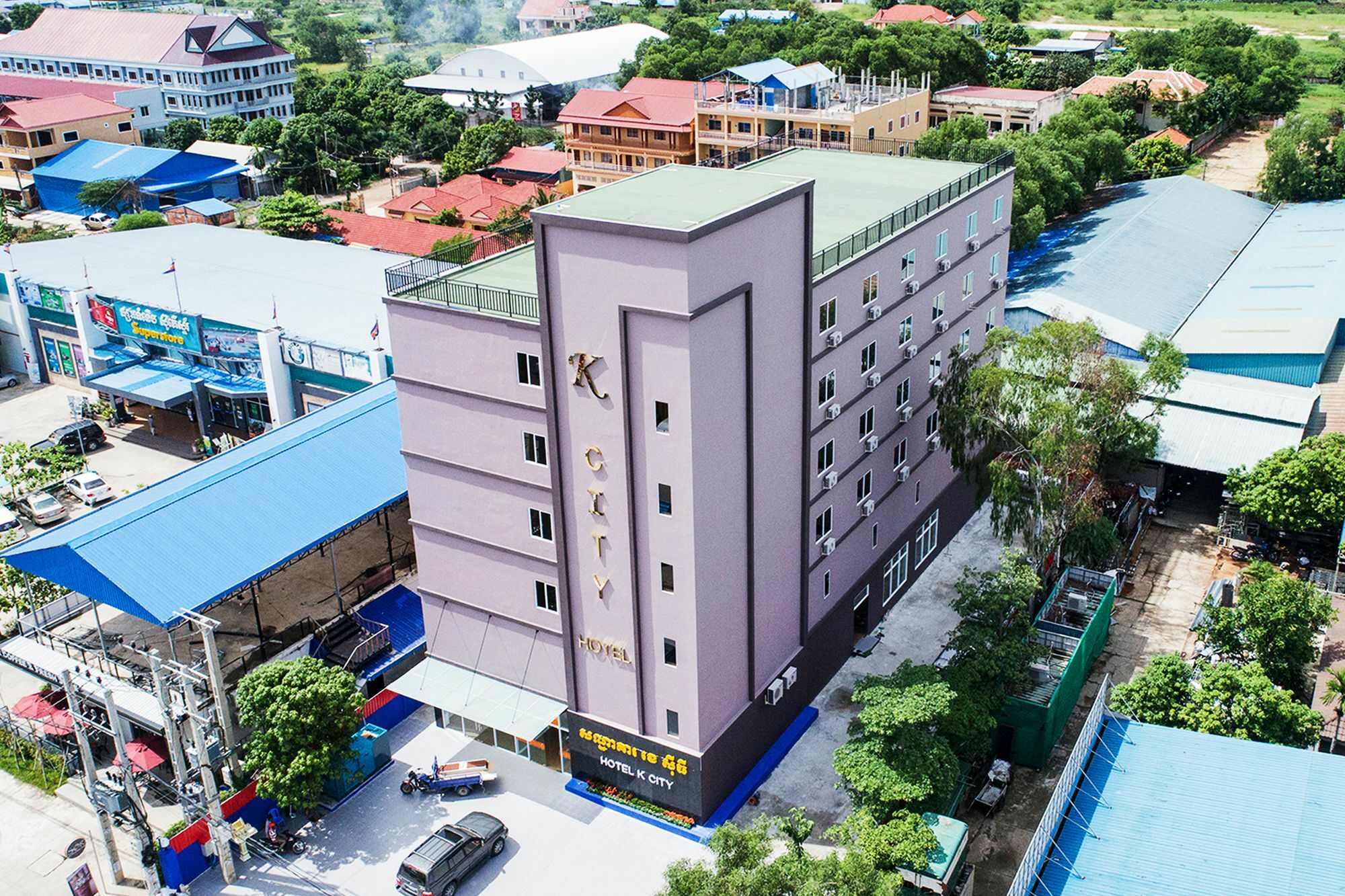 K City Hotel Phnom Penh Bagian luar foto